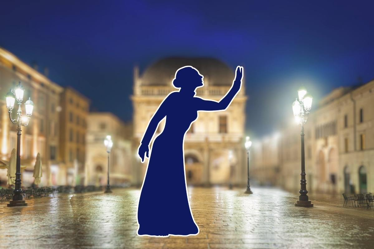 Piazza della Loggia, Brescia: un’apparizione che fa ancora parlare